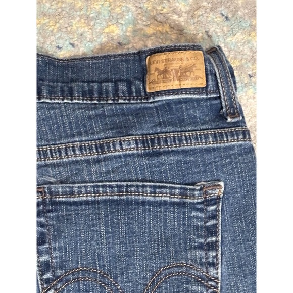 Levi's Women's 512 Bootcut Jeans Size 14M Dark Wash - Picture 6 of 7